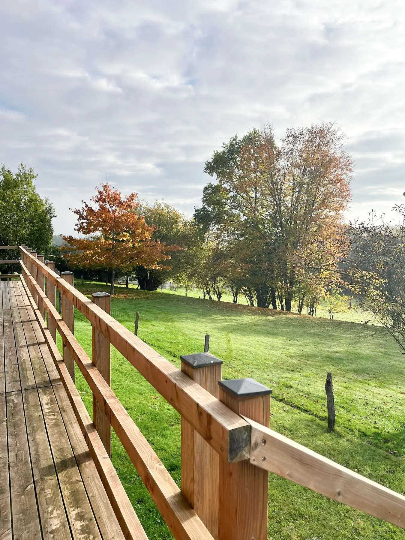 Uitzicht over de Ardeense heuvels vlakbij Durbuy, gezien vanuit de vakantiewoning voor 8 personen van En Routes, Ardennen